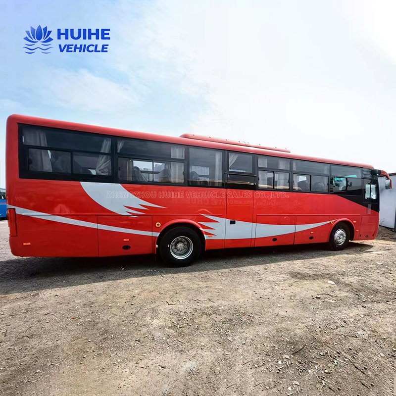 Yu Tong Coach Bus ZK6112 70-Seater Diesel Coach Bus Euro 3 Emission Standard Used Bus for Sale