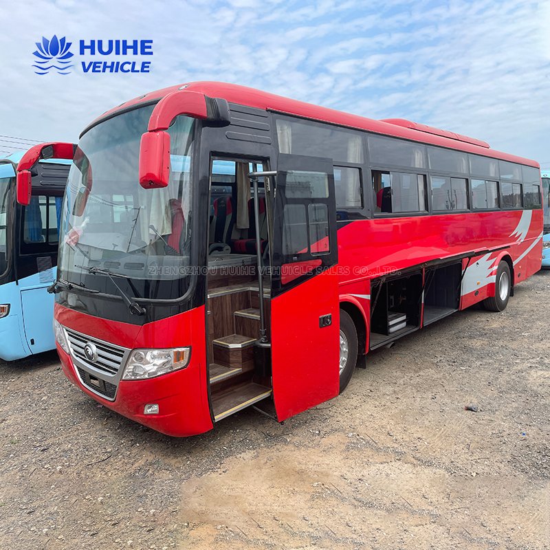Yu Tong Coach Bus ZK6112 70-Seater Diesel Coach Bus Euro 3 Emission Standard Used Bus for Sale