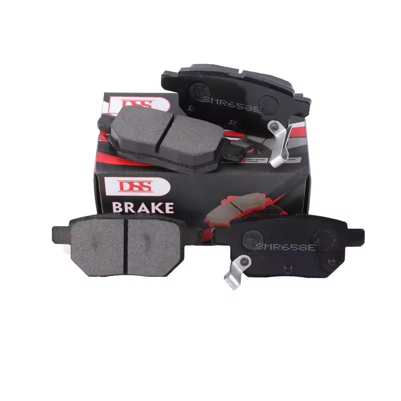DSS OEM Genuine Quality Auto Car Parts Factory Semi Metallic Ceramic Auto Brake Pads for Toyota Corolla Hiace Camry