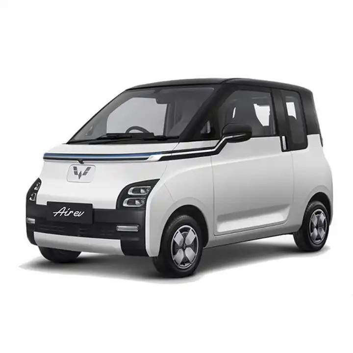 2022 Hot Sale Brand New Hongguang Mini EV Sedan Fashionable Stylish Nimble Compact Car Cheap Wuling Mini Ev Mini Electric Car