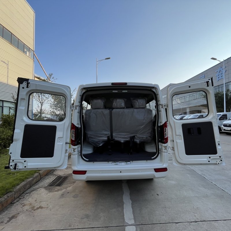 KAMA 2024 ES6 ES7 Mini Tour Bus Unitized Body 38.01kWh Pure Electric Bus