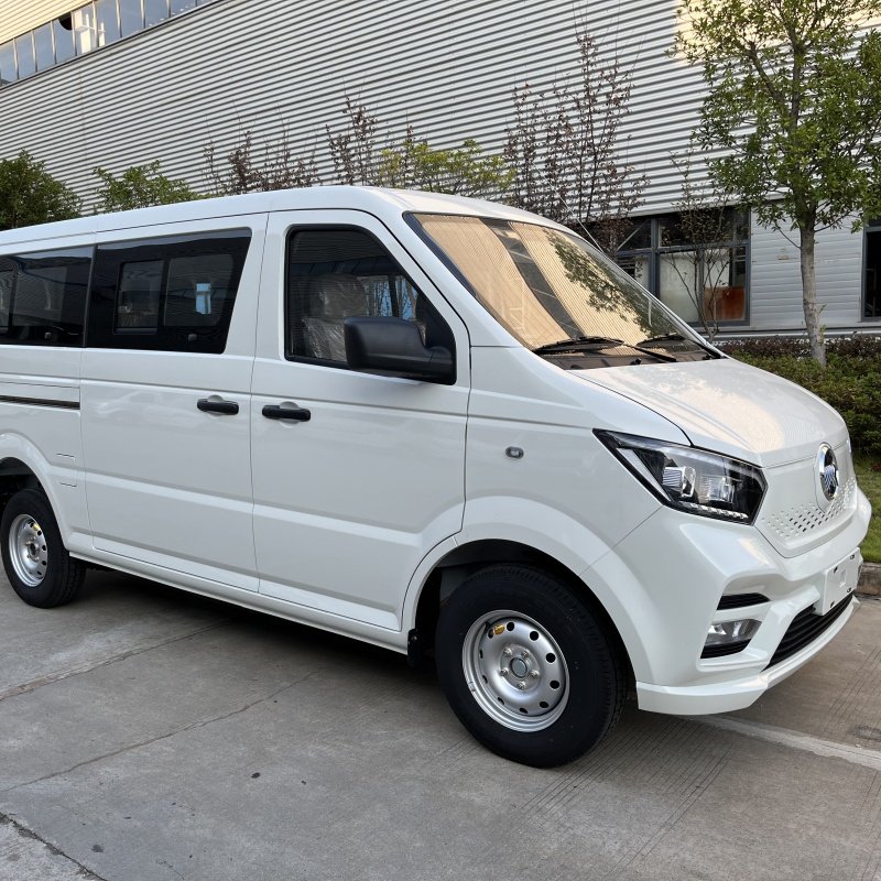 KAMA 2024 ES6 ES7 Mini Tour Bus Unitized Body 38.01kWh Pure Electric Bus