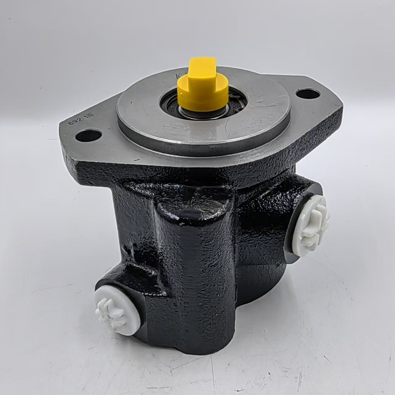 Dongfeng Truck and Bus Accessories Hydraulic Power Steering Pump C5263537
