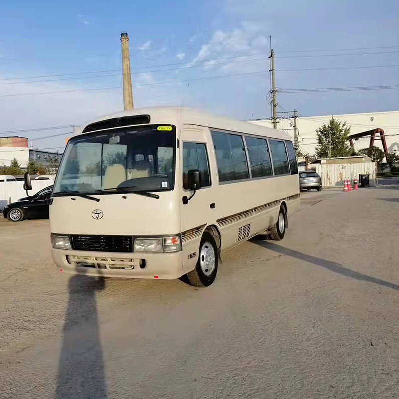 Best Selling Used Toyotai coaster Bus diesel Engine Left Steering Mini Bus Used 30 Seats Car with Discount Price