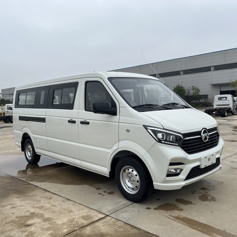 Wholesale 2024 Brand New Buses Emission Euro3 10 Seater 14 Seater Minibus Gasoline Power Passenger Van Commercial Passenger Van