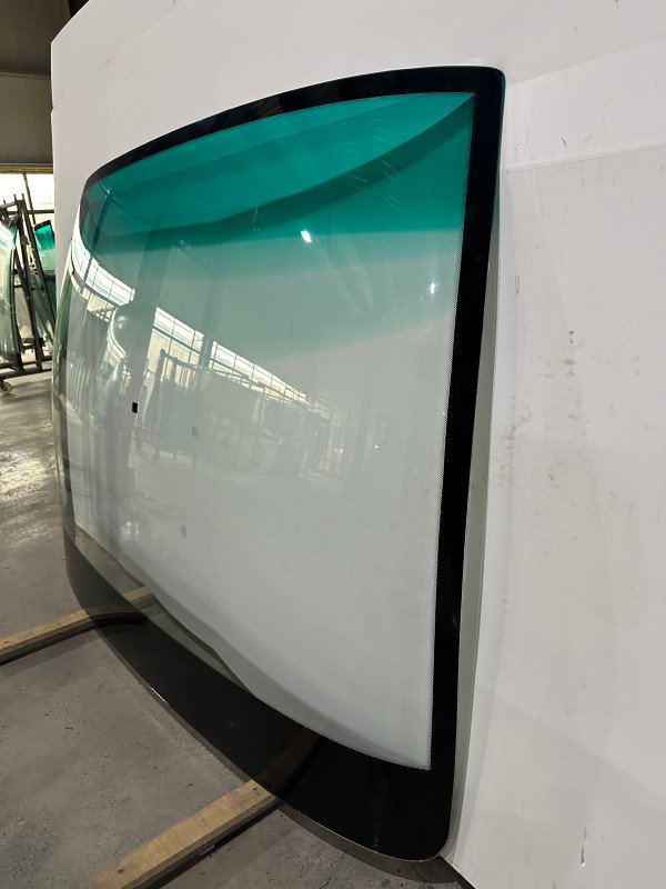 High Quality Used Front Glass Windshields for HIGER6123A80 Bus Factory Direct From China Bus Windshields Glass