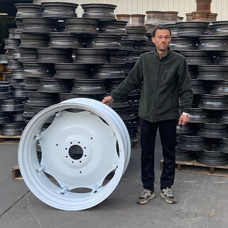 16X5.5commercial Steel Chromed Aluminum Truck Trailer Bus Wheel and Rims Forged Manufacturers for Semi Truck