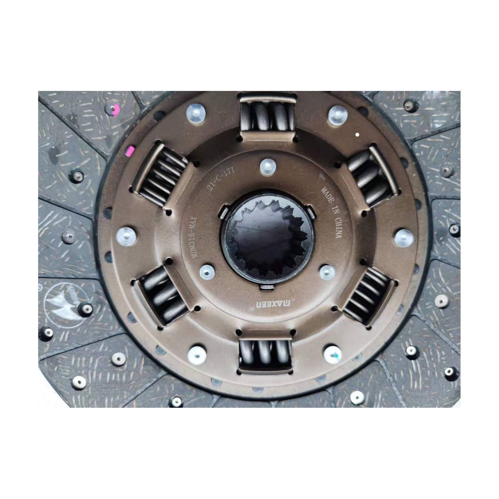 Maxeen Clutch Disc M50 300 04 for MITSUBISHI Car Size 300mm with Ref No. MFD067
