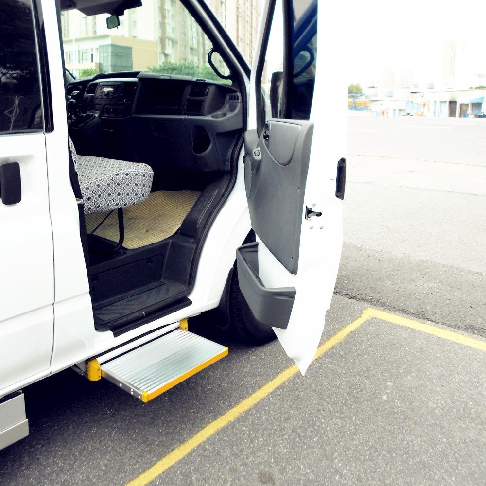 RV Caravan Travel Trailer Motorhome Camper Electric Aluminum Sliding Step Door Slide Foot Step CE Certification Led Lighting
