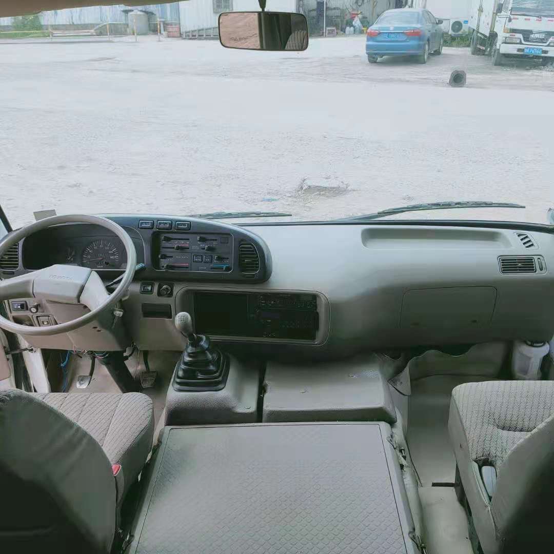 Good Condition 30 Seats Used toyota Coaster Bus Original Japanese Diesel 1hz Engine Leaf Spring Suspension 6 Cylinder for Sale