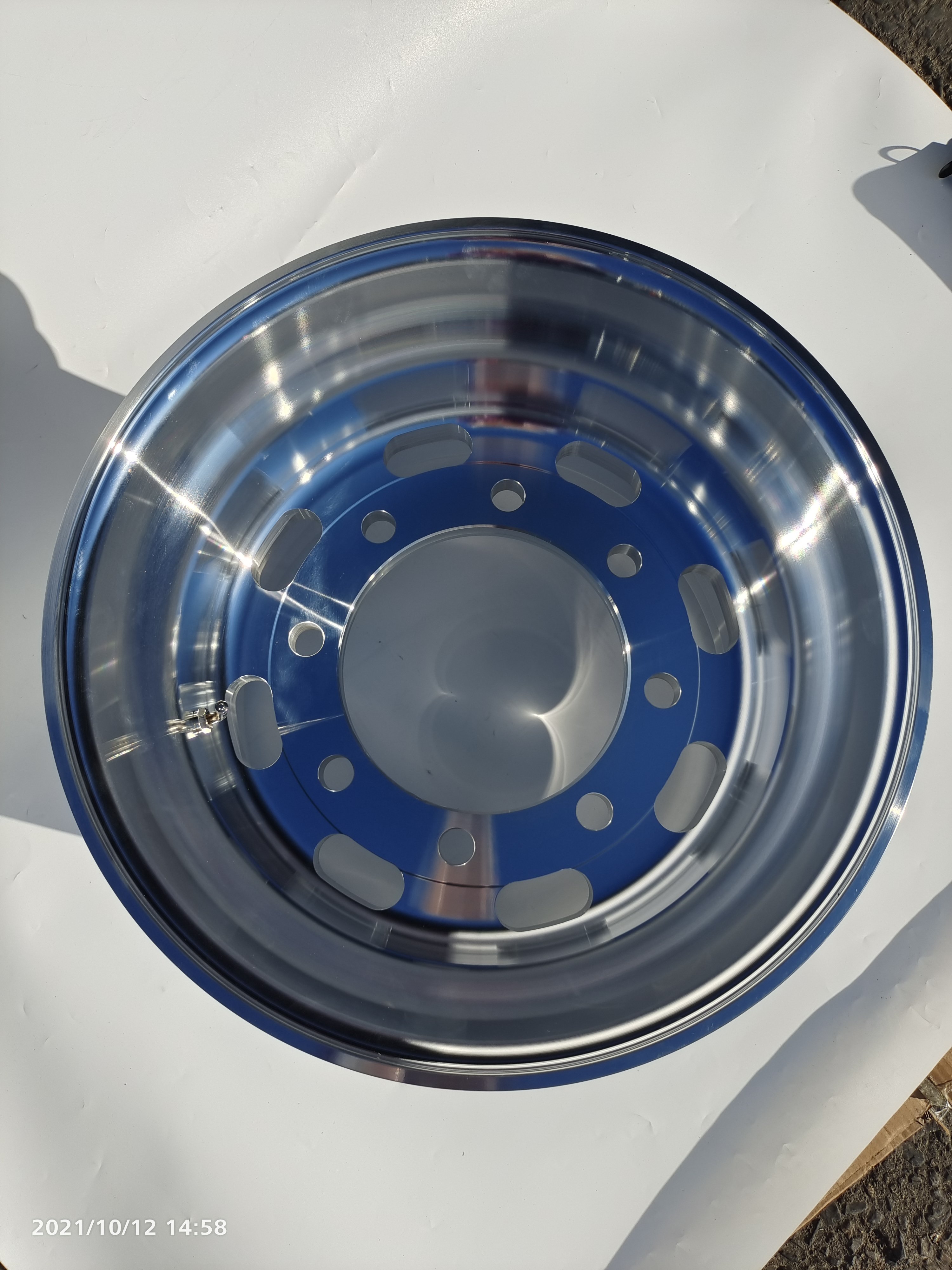 19.5*7.5/6.75/6.5 Inch Forged Alloy Aluminum Truck Wheels Rims for Truck and Trailers
