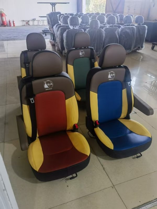 Racing Bucket Enclosed Fully Enclosed Bus Elderly Scooter Driver's Single Seat Game Console Racing Driving School Simulator