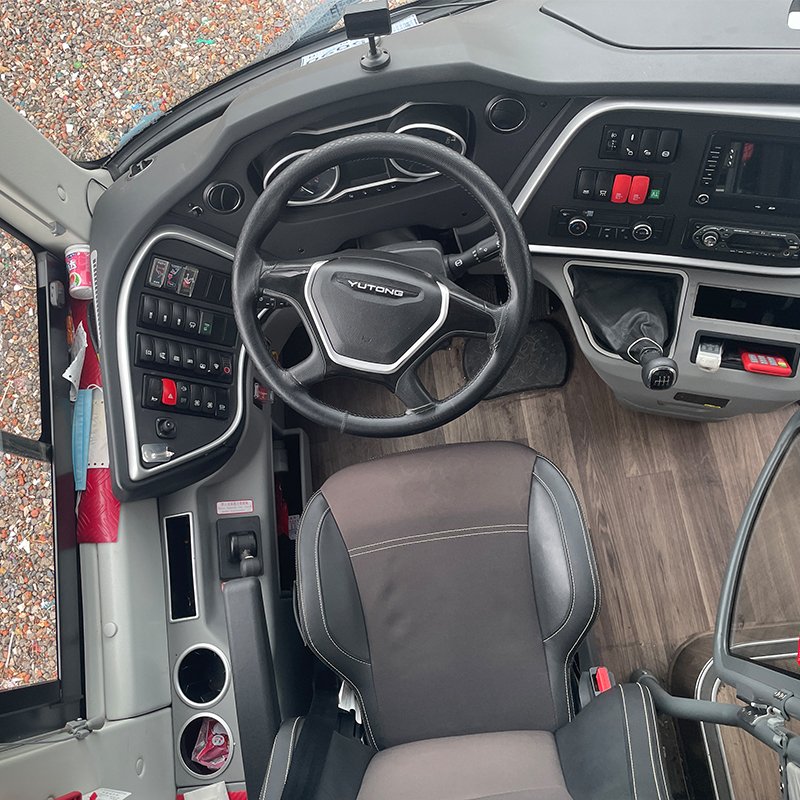 Used 47-Seat Coach Bus for Sale Diesel Fuel Manual Transmission Weichai Engine