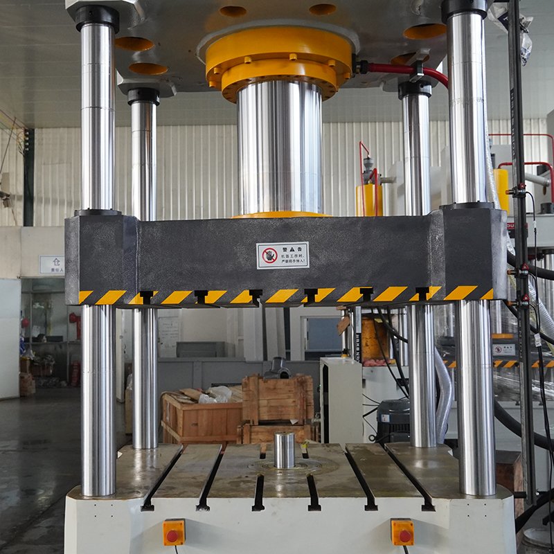 315 Ton Auto Parts Hot Forming Hydraulic Press Machine Bus Front Cover Manufacturing Machine