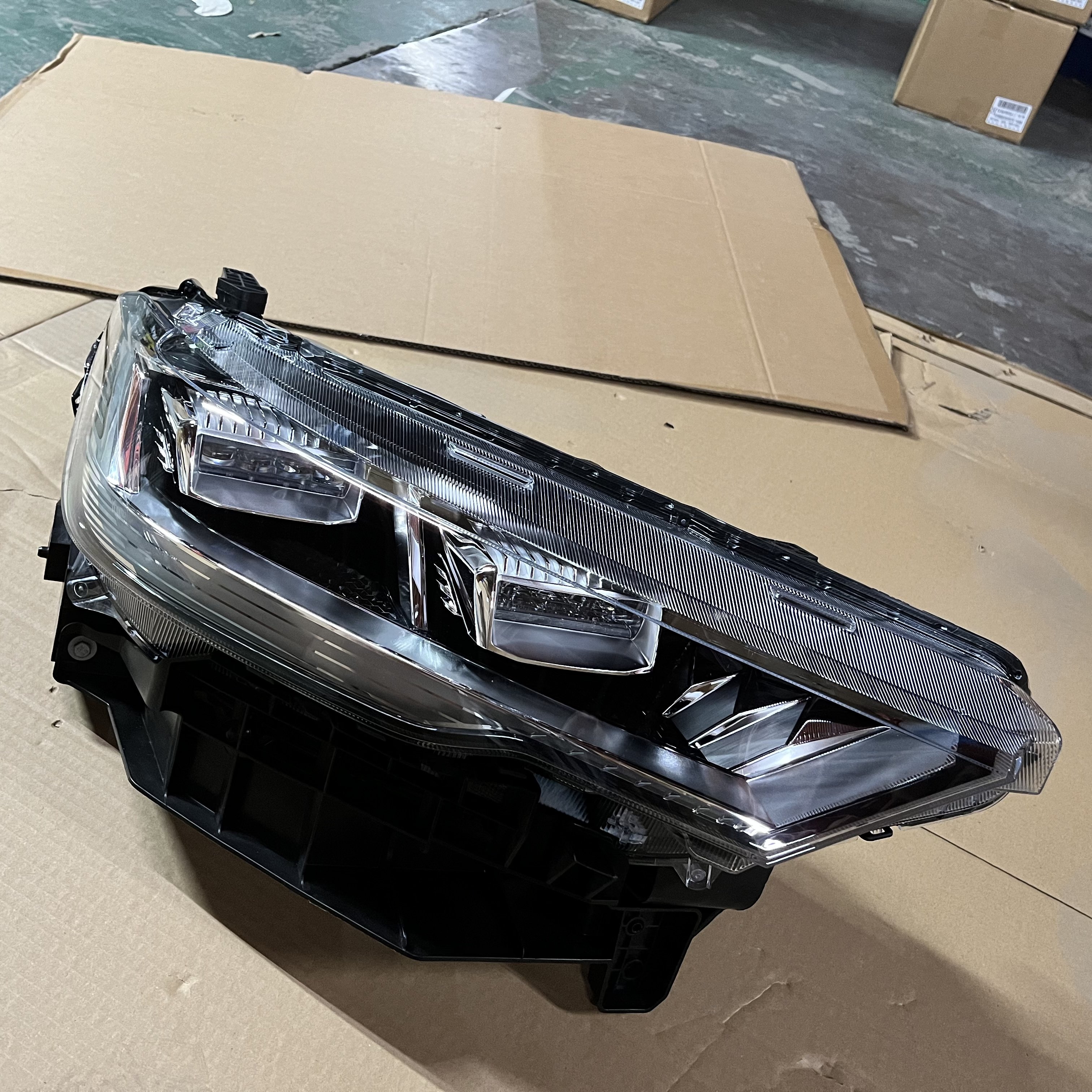 Hot Sale Auto Car Headlamp LED Evoque Bus Headlights Lamp for Great Wall Haval H 6 Third Generation 4121100XKN01A