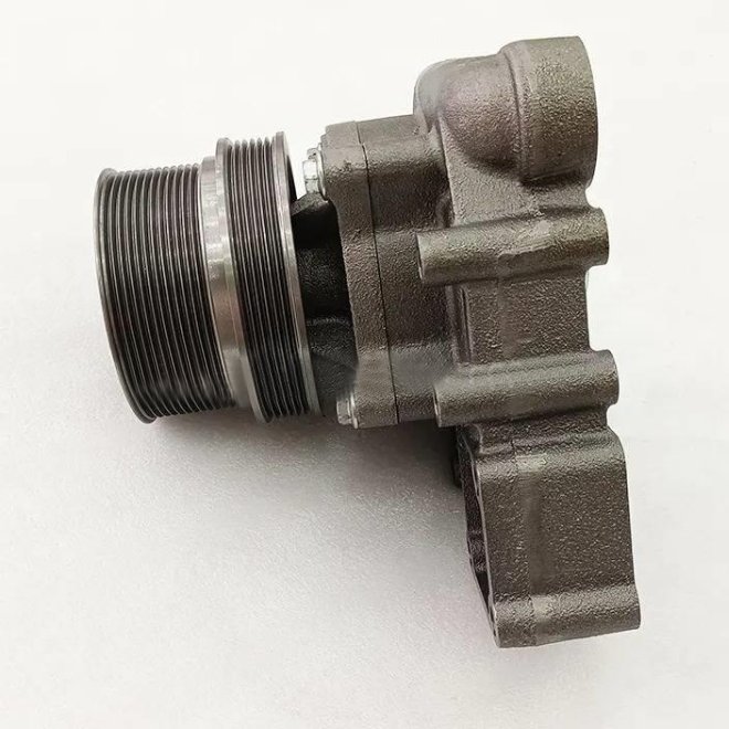 QSX15 ISX15 X15 Diesel Engine Water Pump 5473365 for Commins Spare Parts