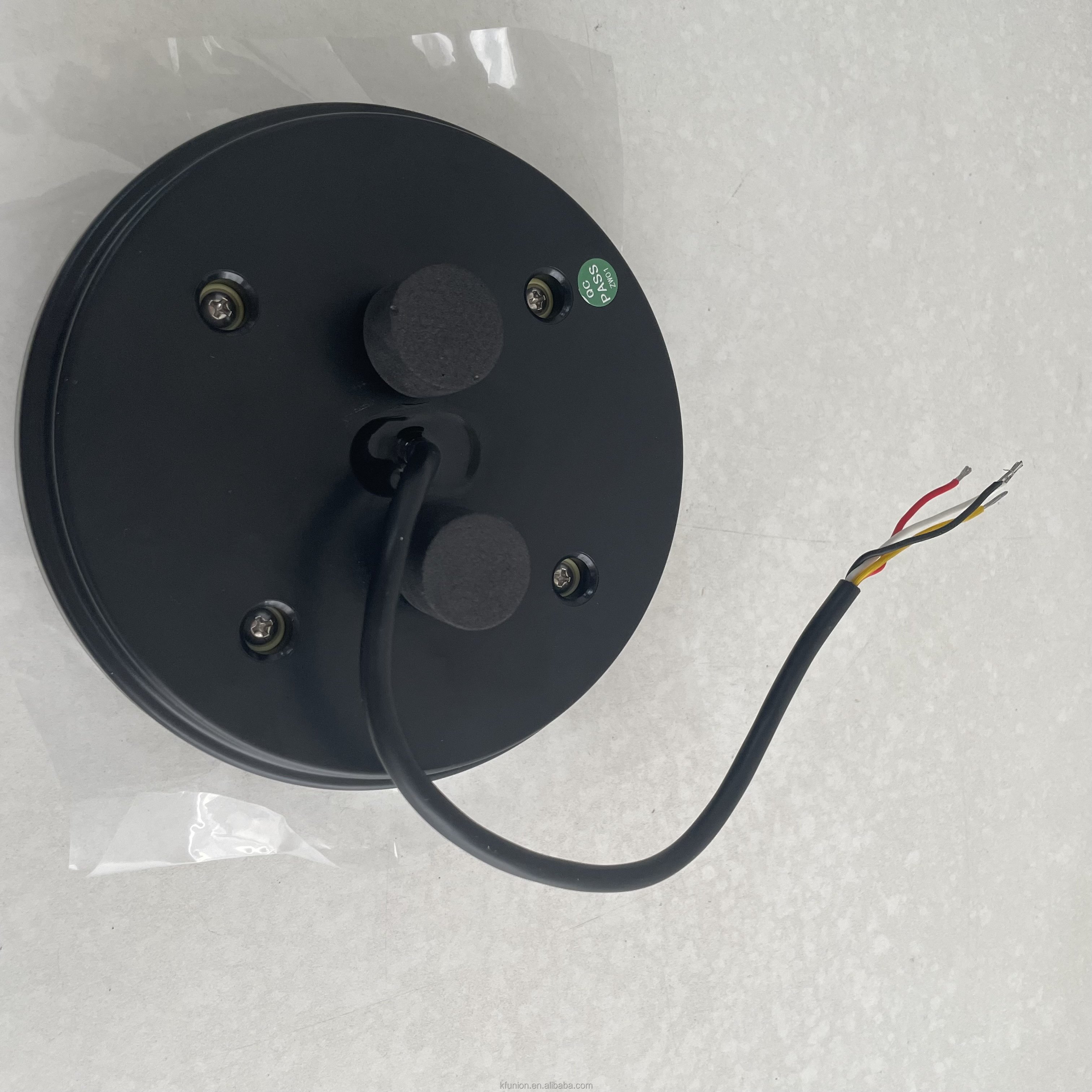 LED Round Combination Rear Lamp Modern Hamburger Lamp ECE: R148 EMC :R10 E9 Resistant to Scratches Changing Temp UV Radiation
