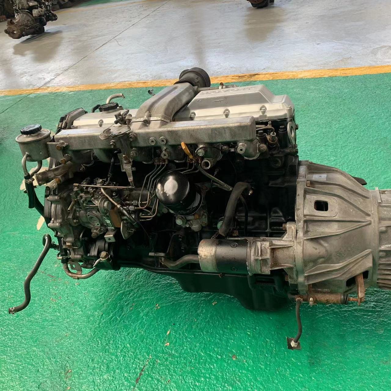 Wholesale Japan High Quality 1HZ Used Engine for Land Cruiser jeep