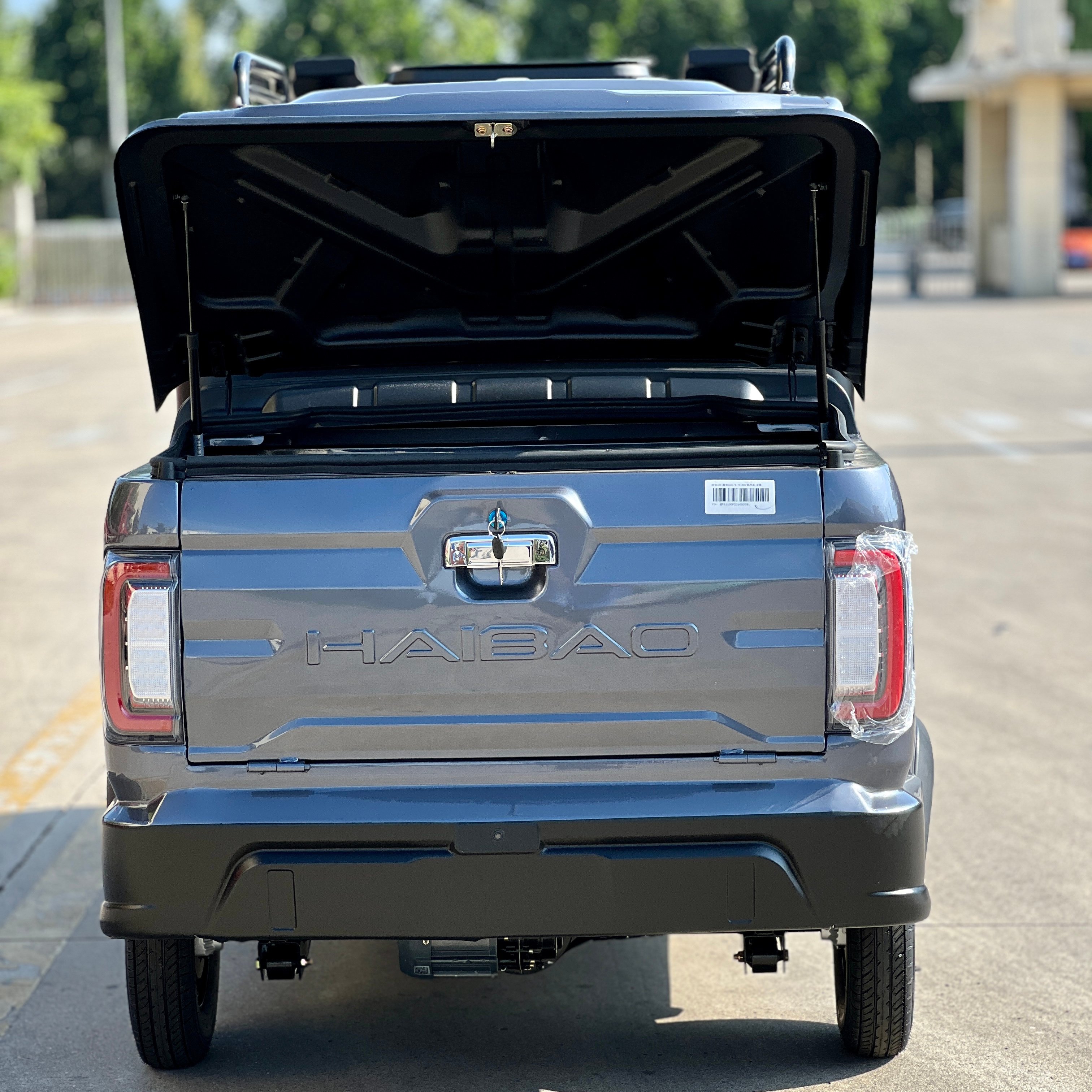 Electric Four-wheeler Pickup Truck Adult Travel Truck Home Electric Car Load up