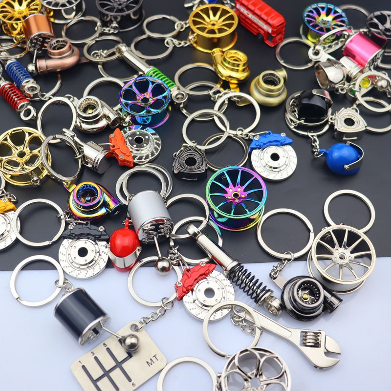 3D Metal Keychain Traffic Signal Traffic Light Bus Turbo Helmet Keychain for Bag Car Accessory
