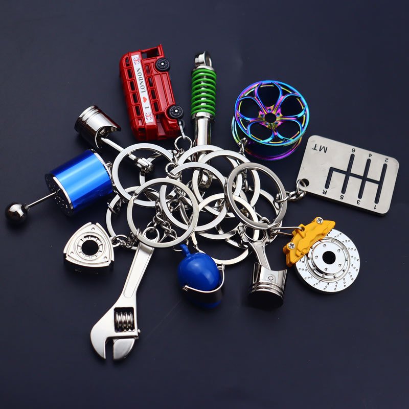 3D Metal Keychain Traffic Signal Traffic Light Bus Turbo Helmet Keychain for Bag Car Accessory
