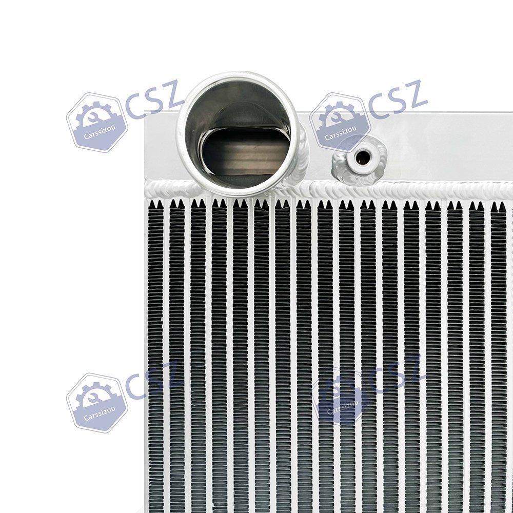 Yutong04462 Bus Radiator Cooler Assembly Passenger Car Cooling System Car Engine Radiator Water Tank