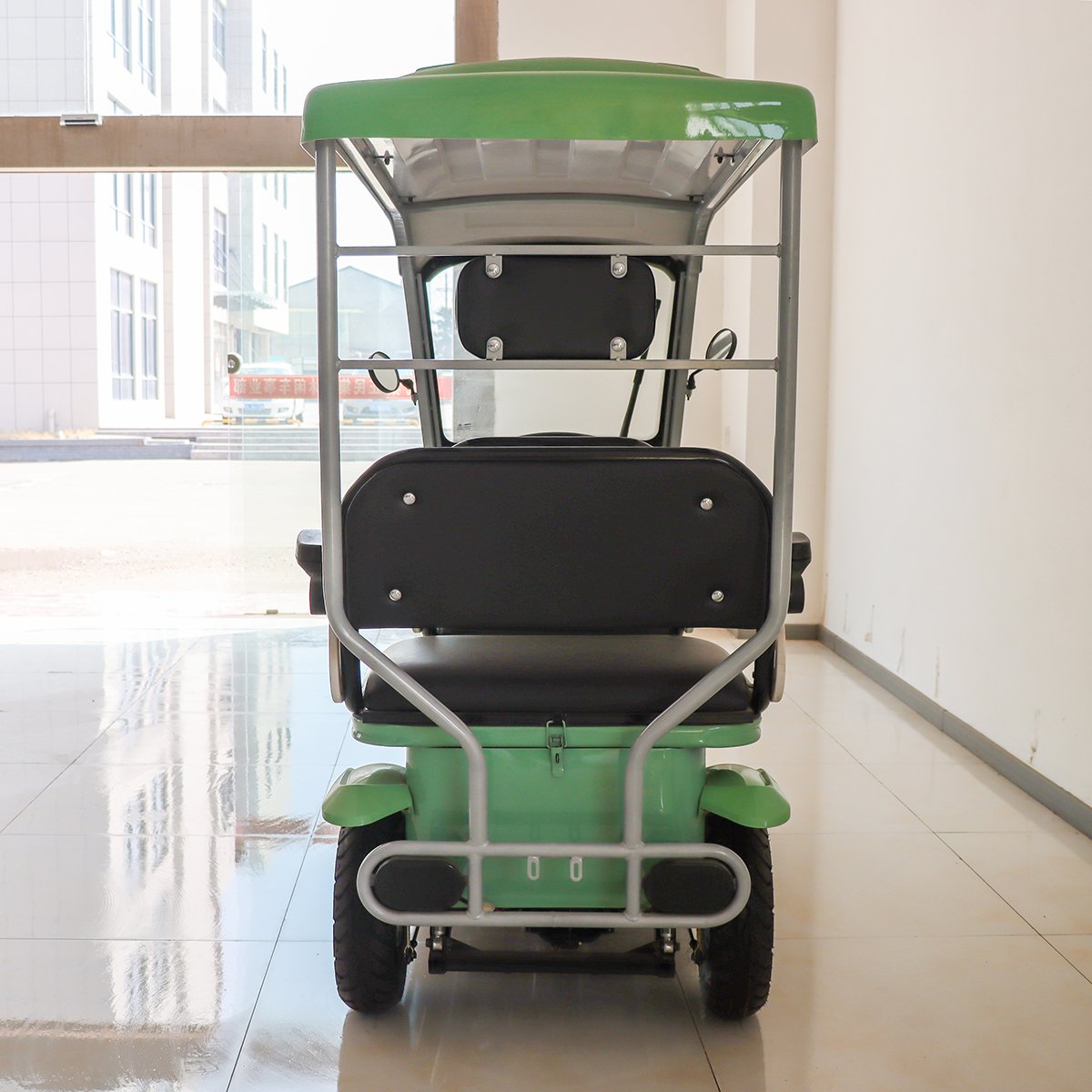 LUBEI Vehicle Manufacturer OEM/ODM 60V High Power 4 Wheel Electric Mobility Scooter City Step Through Electric Golf Cart