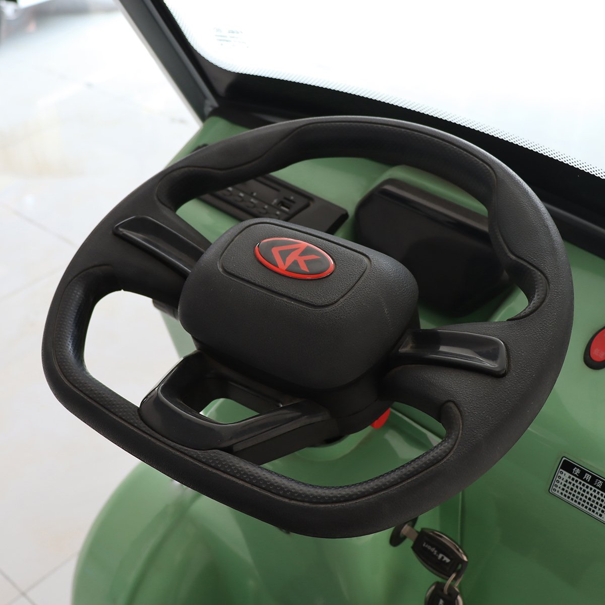 LUBEI Vehicle Manufacturer OEM/ODM 60V High Power 4 Wheel Electric Mobility Scooter City Step Through Electric Golf Cart