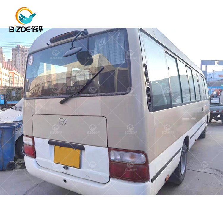Neatly Used LHD to Yota Mini Bus with AC Diesel Engine Japan to Yota Coaster 30 Passenger Price