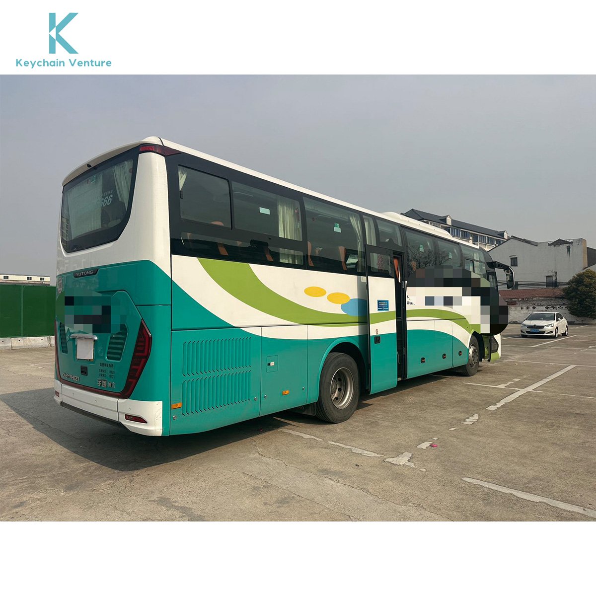 Used bus 48-seat transport business long-distance bus for sale
