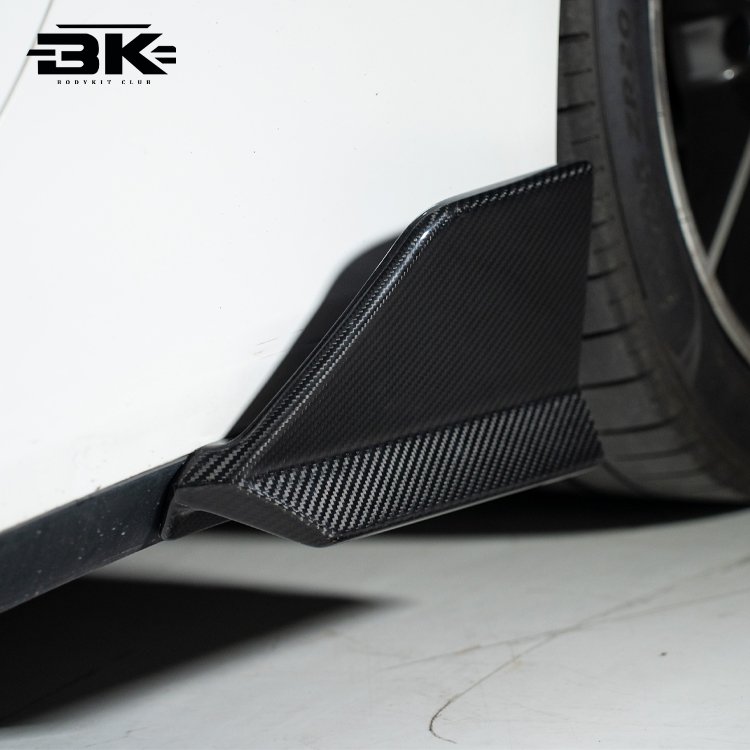 High Quality Dry Carbon Fiber Side Corner for Porsche 911 992 Carrera Upgrade Bra-Bus Style-Sideskirt Tow Hook Bumper Cut-Outs
