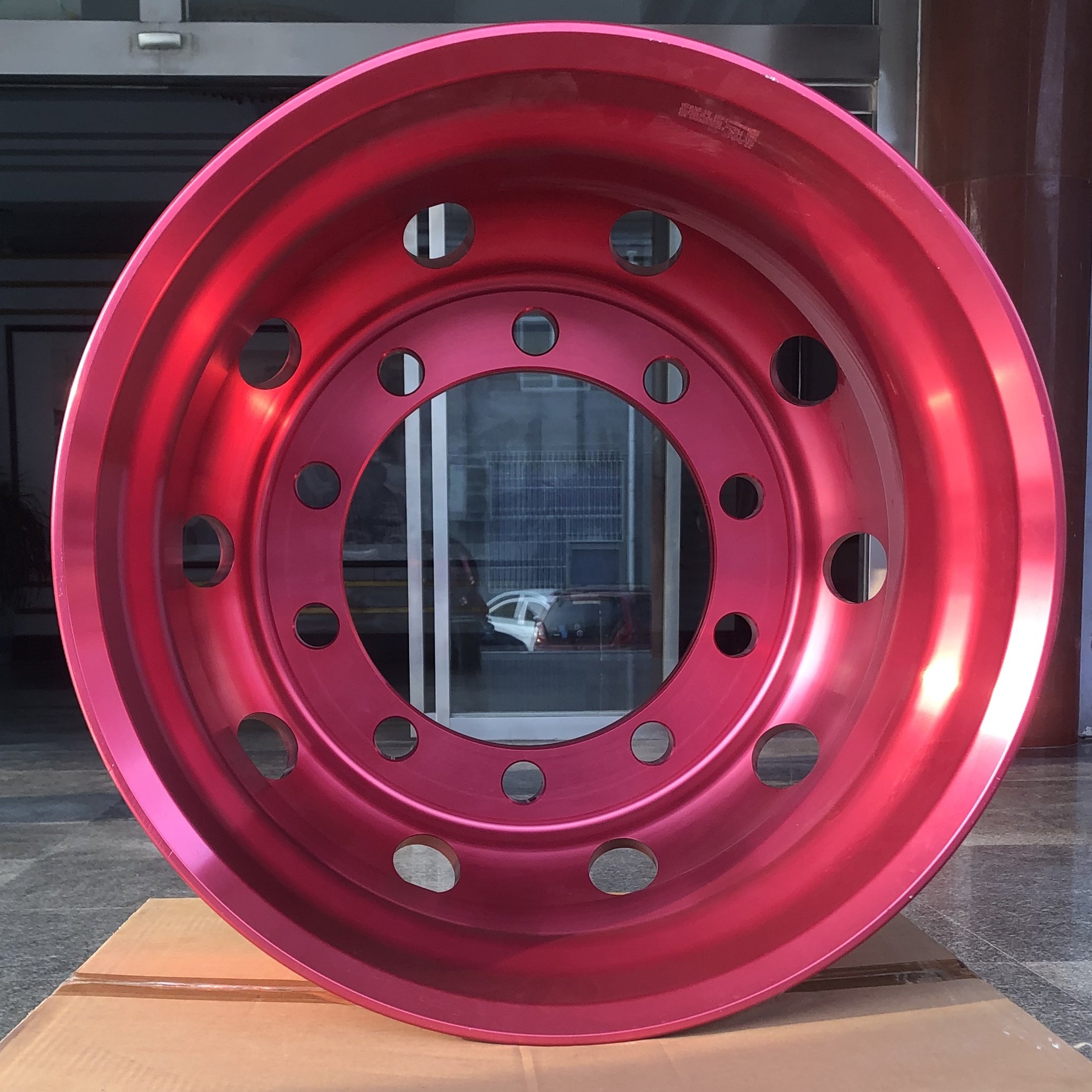 22.5X9.00 Truck Wheels Large Medium Truck Fiery Red Lip Series Can Be Customized Specifications