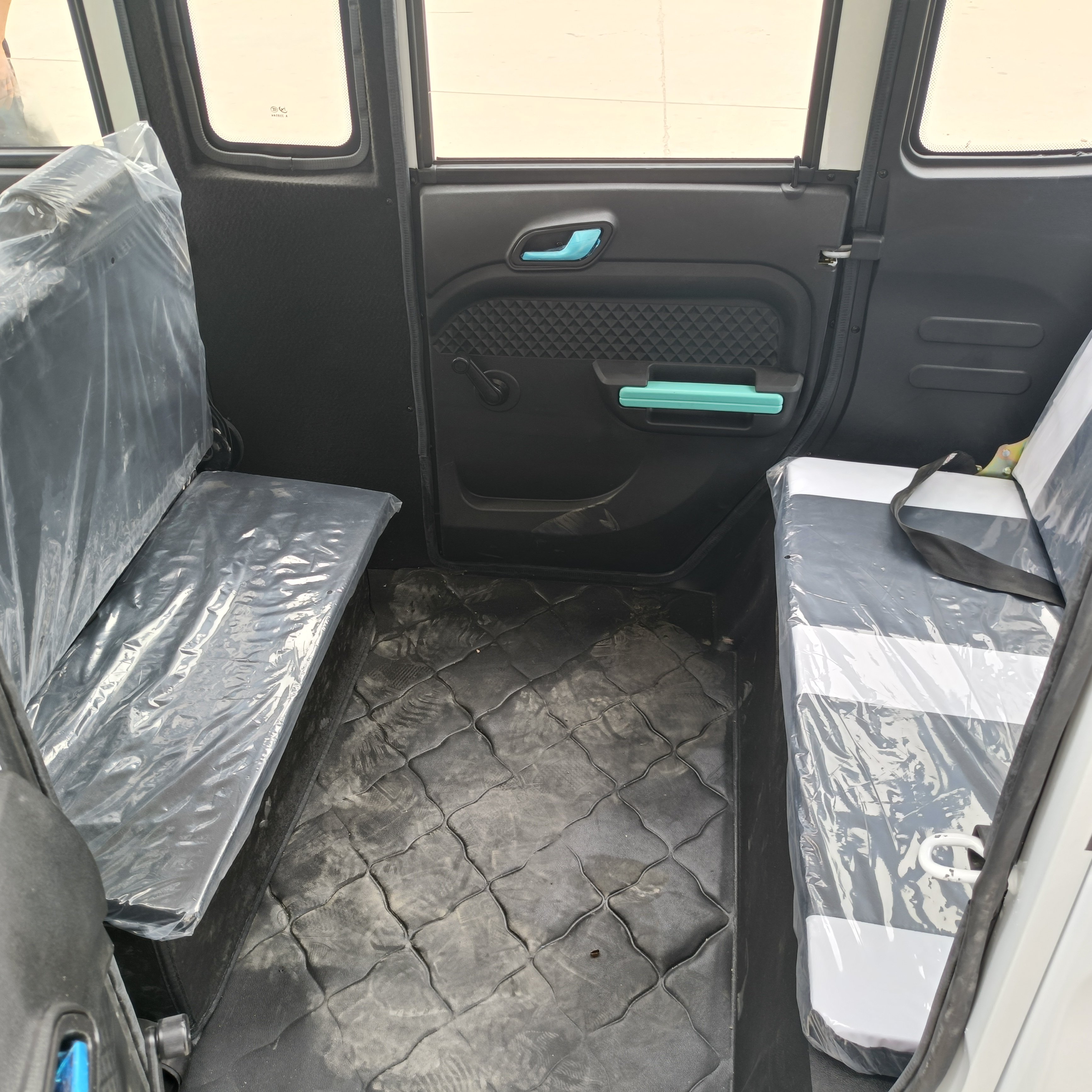 Electric City Passenger Car Electric Van Bus Tourism Electric Mini Bus Electric Mini Bus 9 Seat Taxi Ev