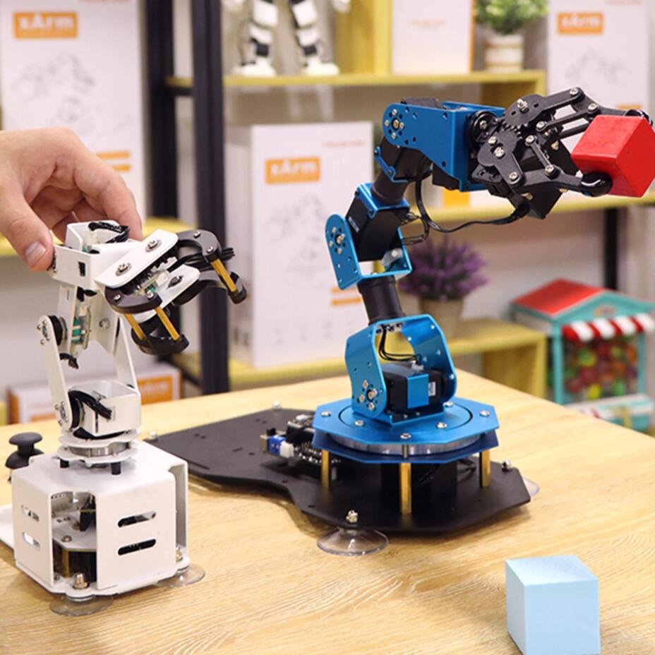 Easy Assembly ESP32 Smart Robot Kit for Artificial Intelligent Engineering Learner and Education