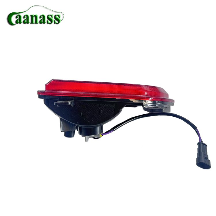 Guang Zhou Caanass Bus Accessories 3701-32422-15 3701-32422-25 Fog Lamp Fog Light Use for KINGLONG XMQ6128AY4D Bus Spare Parts