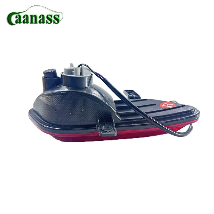 Guang Zhou Caanass Bus Accessories 3701-32422-15 3701-32422-25 Fog Lamp Fog Light Use for KINGLONG XMQ6128AY4D Bus Spare Parts