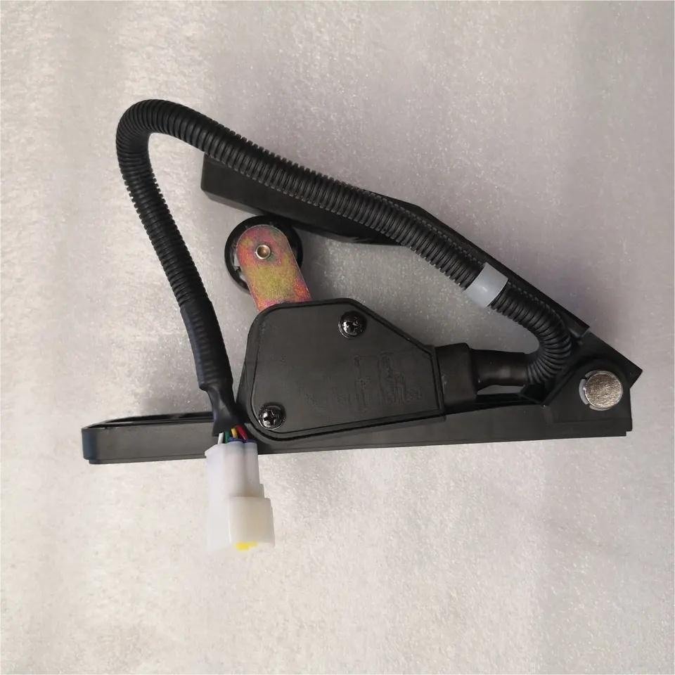 High-quality 1108010E898 Electric Accelerator Pedal /Accelerator Pedal Sensor for Light Duty Truck