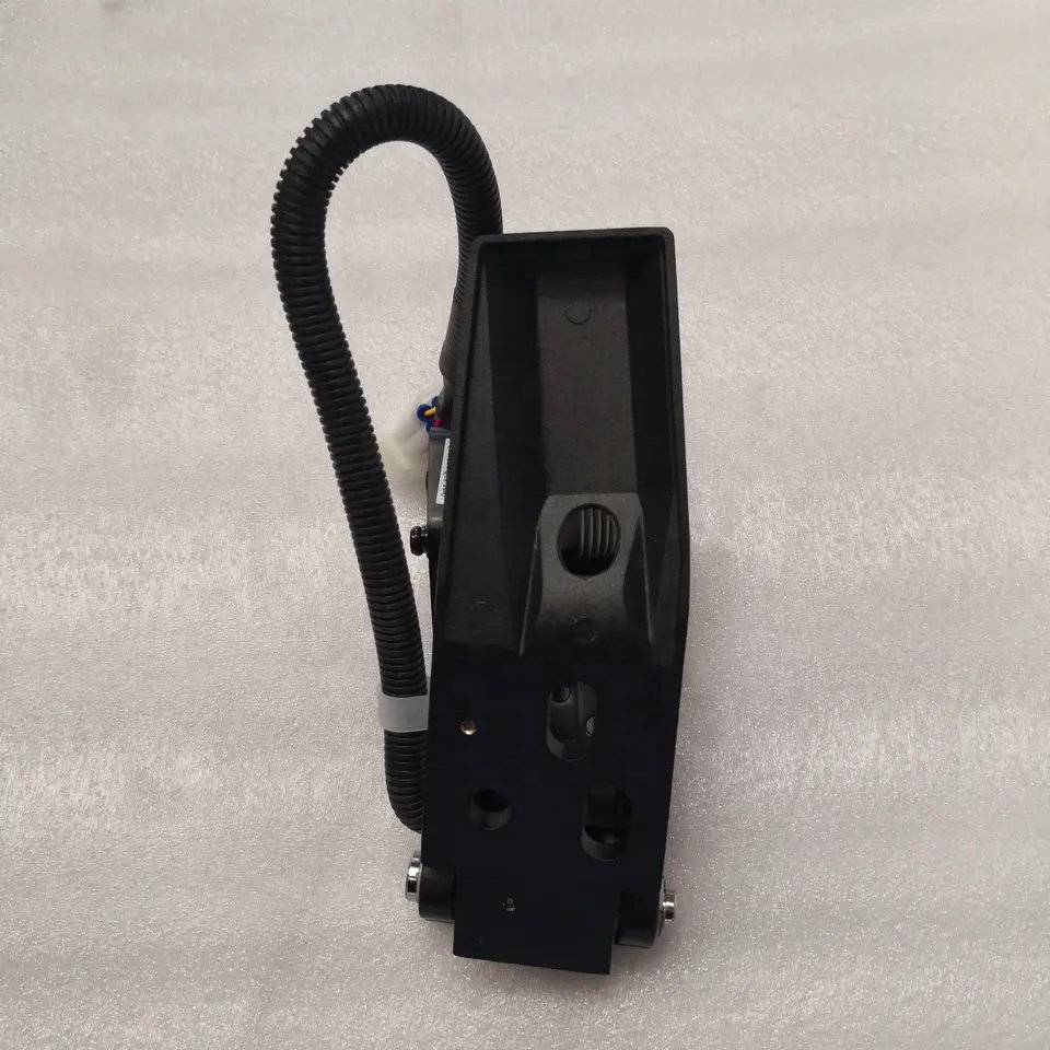 High-quality 1108010E898 Electric Accelerator Pedal /Accelerator Pedal Sensor for Light Duty Truck