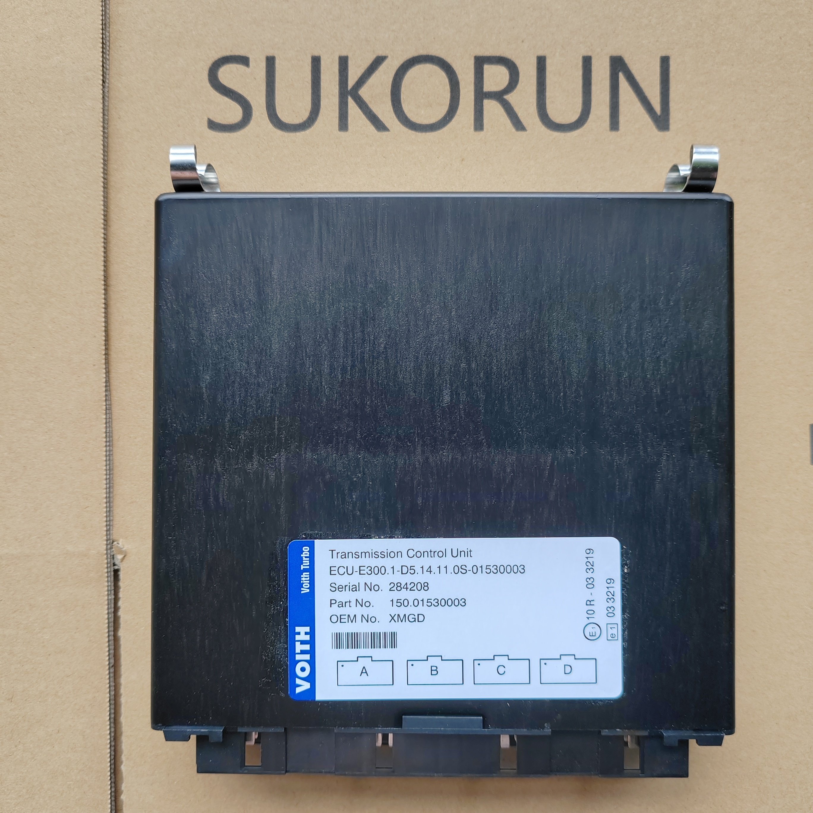 15000001324 VOITH D5 ECU E300 Gearbox Electronic Control Unit for Voith E300.1-D5.14.11.0S-01530003 for Benz-Volvo-Scania Truck