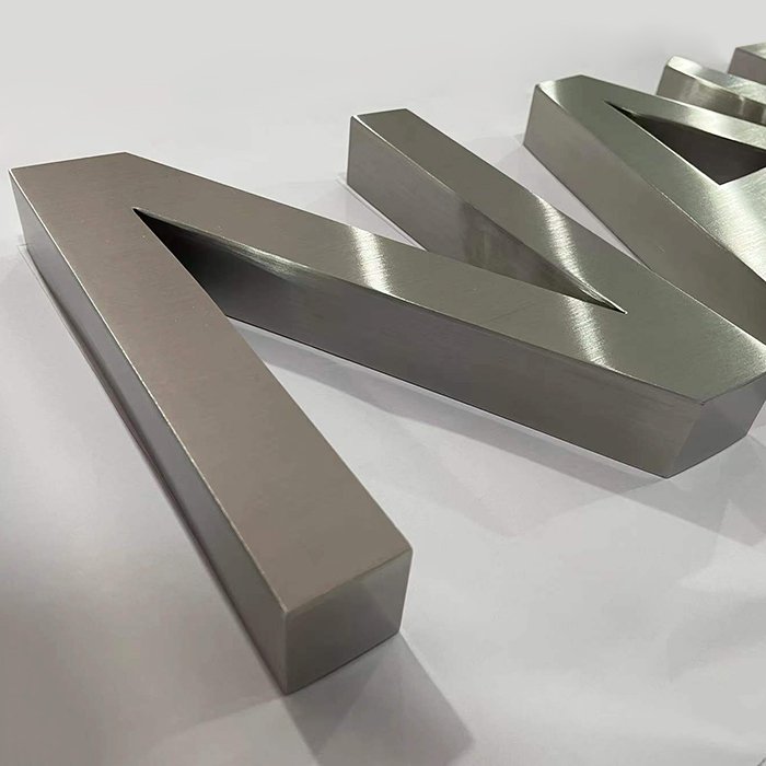 Custom Outdoor Welding Logo Signgae 3D Brushed Stainless Steel Metal Laser Cutting Letters Sign for Decoration