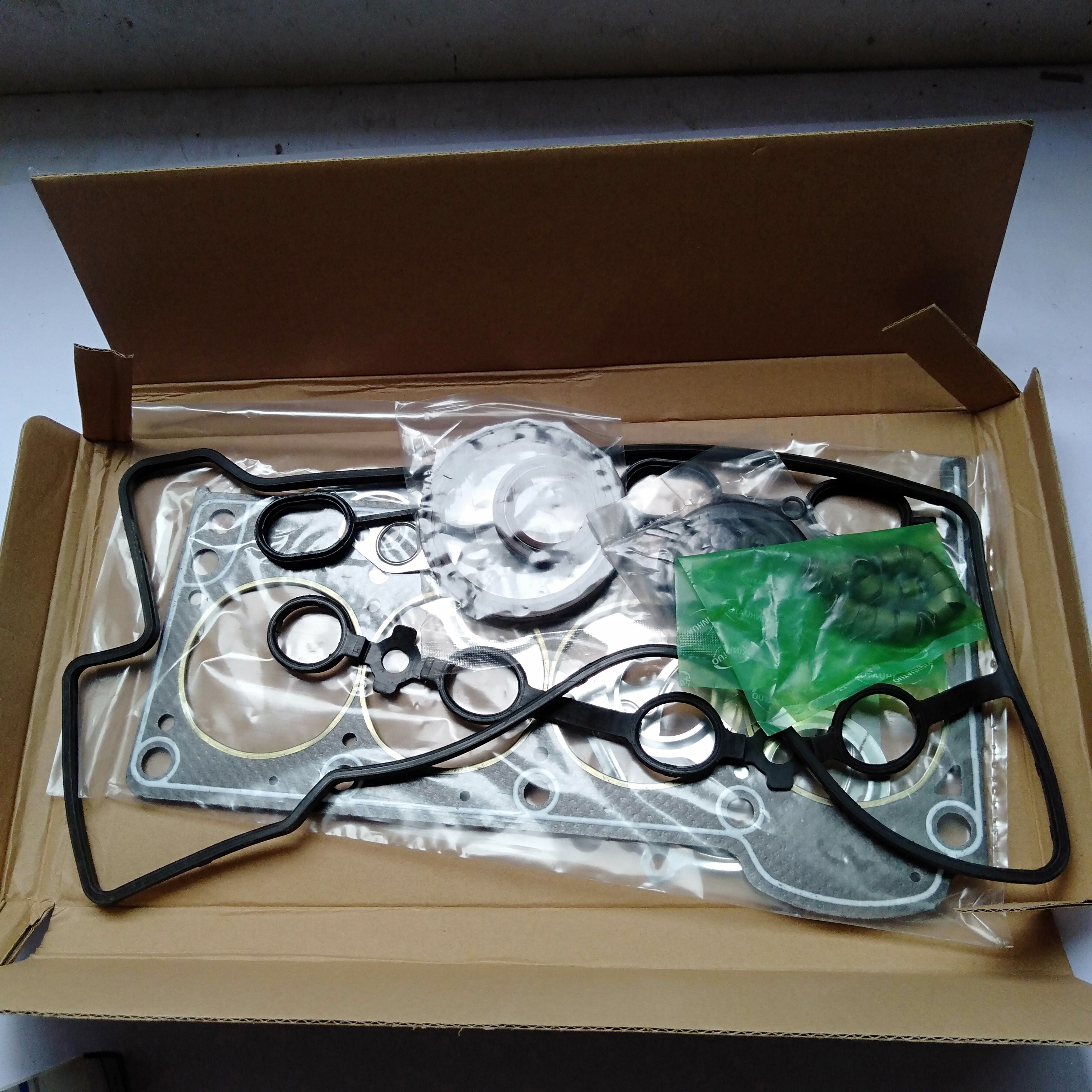 Auto Engine Parts Overhaul Full Gasket Kit Set for Faw Jiabao V80