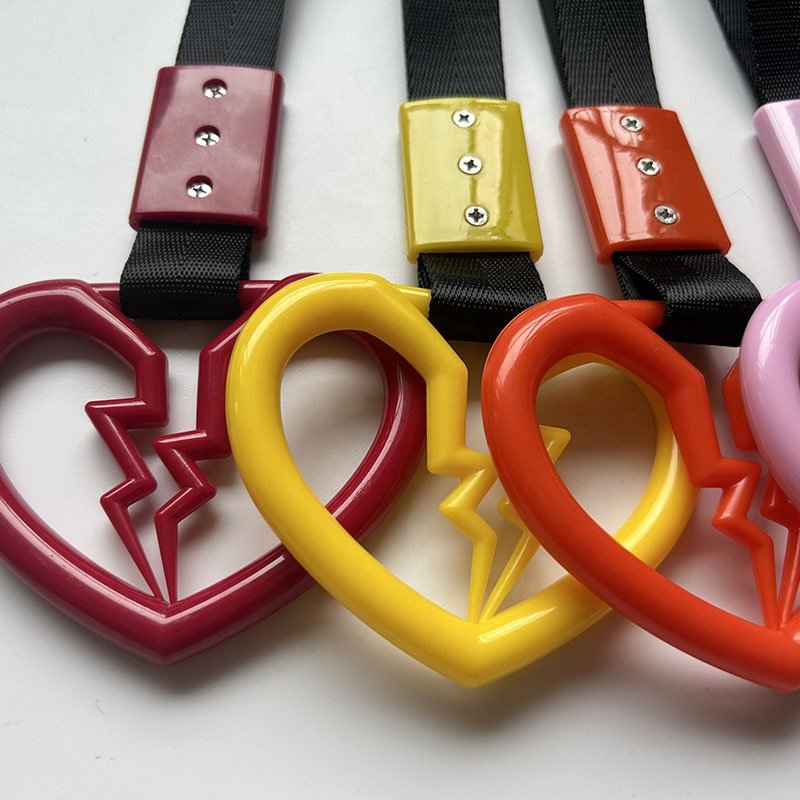 JDM Style Demon Broken Heart Tsurikawa Ring Car Warning Subway Train Bus Handle Strap Heart
