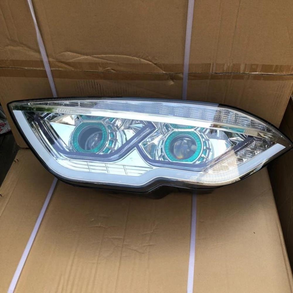 Jetbus Adiputro Bus Head Light for Bus Head Lamp WJC-Q-001