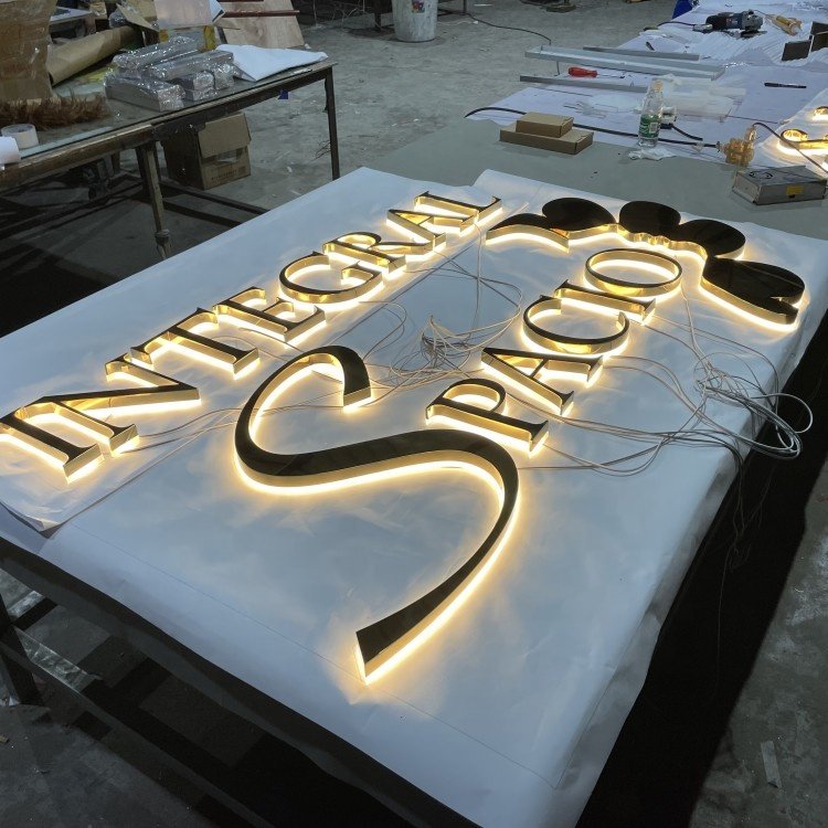 Raised Letter Outdoor Sign Business Wall logo Sign Led Commercial Office 3D Signage Letters Light logo Wall Mount