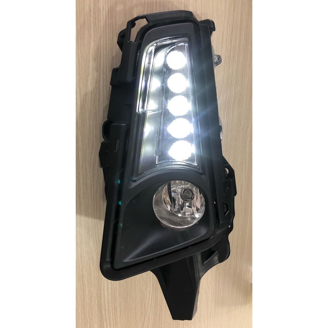 Car Lamp LED Drl Fog Light Directly From Factory Hiace Body Kits for Hiace 2019-2022