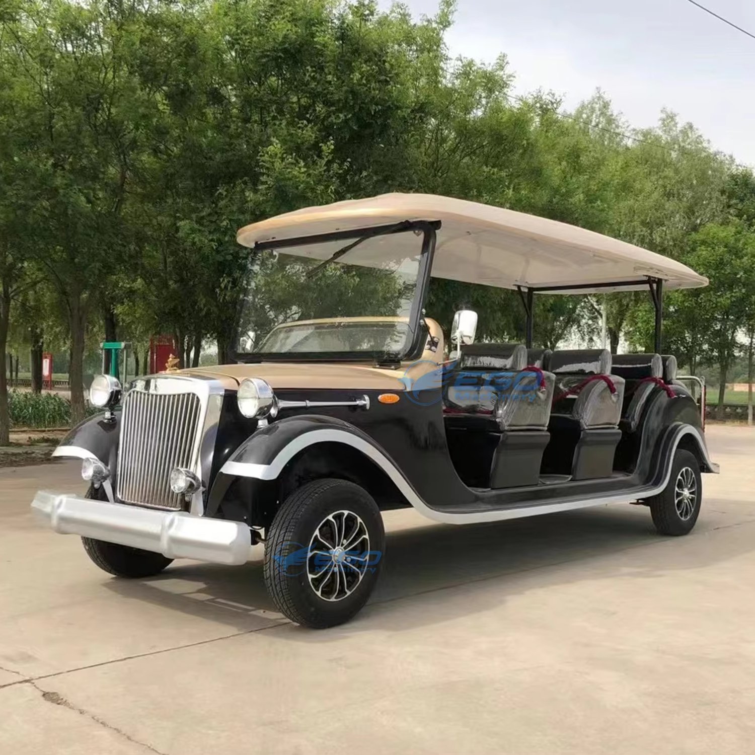 2024 New Style 11 Seats Luxury Electric Sightseeing Beach Cart Classic Vintage Golf Cart Sightseeing Car