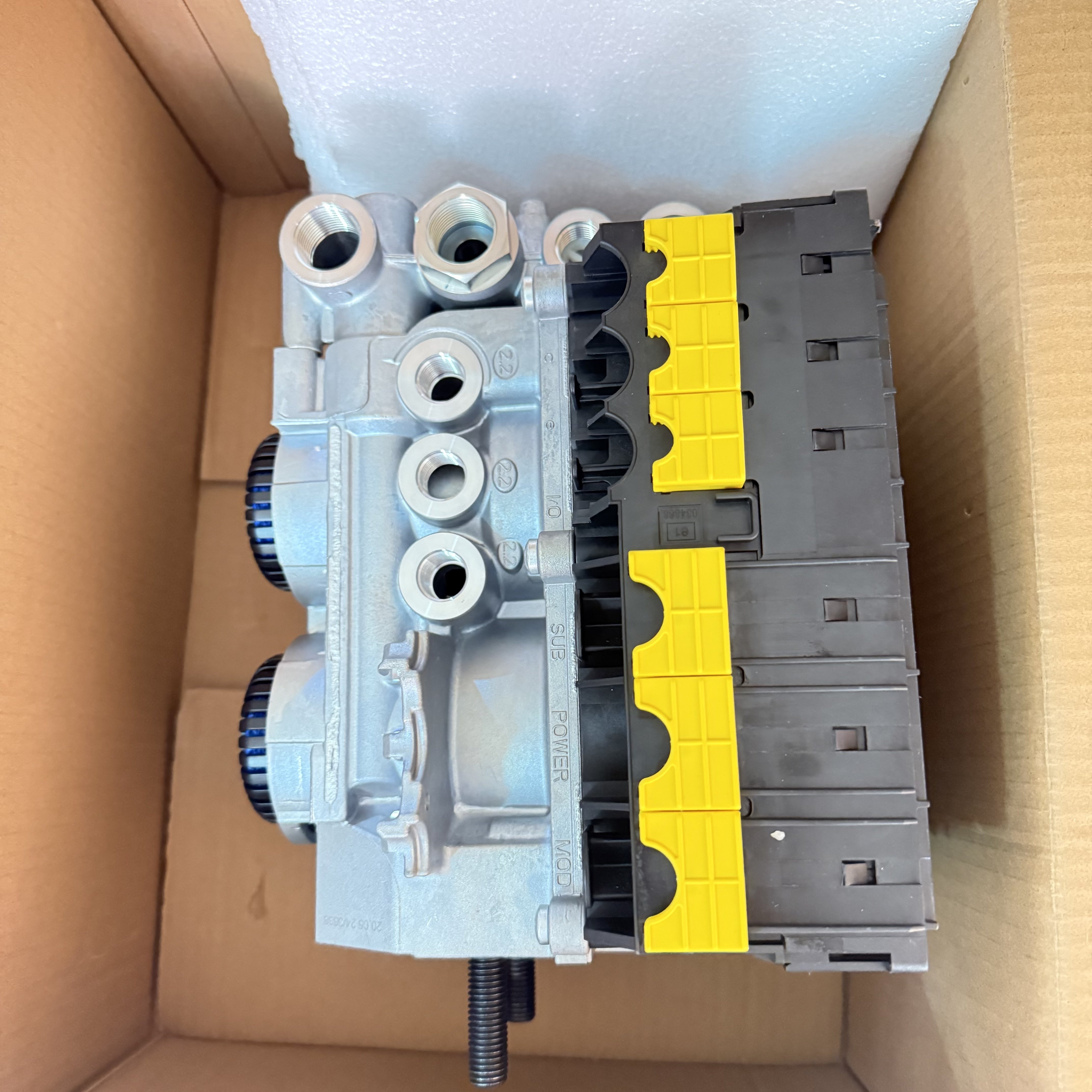 EBS Bus Accessories Trailer Modulator Campervan Conversion Kit Model 4801020640 4801020650 4801020660 4801020620