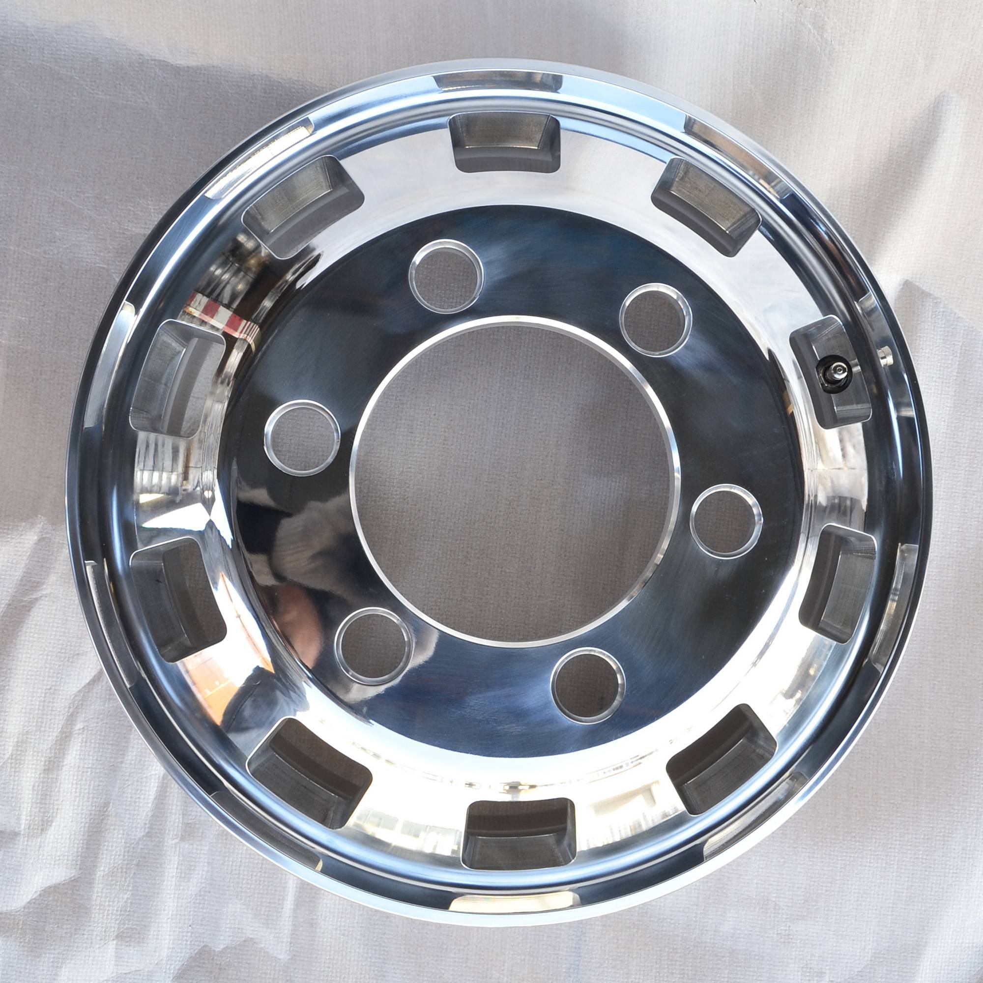 Jastoo 17.5*6.0 17.5*6.5 Inch Forged Alloy Truck and Bus Forging Rims Trailer Barrel and Rims Casting Steel Truck Forging Rims