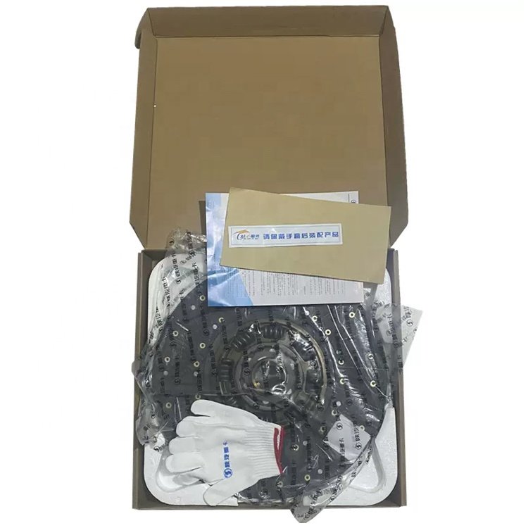 Engine Part Truck Kit Pads Clutch Disc Clutch Pressure Plate Kit for Shacman Delong F3000 X3000 M3000