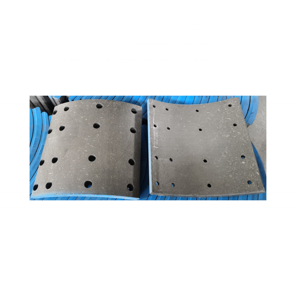 Long-Lasting Heat-Resistant Brake Pads New Condition Commercial Vehicle Brake Lining for Truck and Bus Applications
